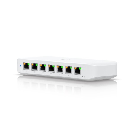 https://compmarket.hu/products/241/241560/ubiquiti-unifi-8-port-gbe-poe-powered-by-gbe-input-210w_1.jpg