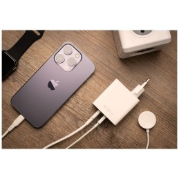 https://compmarket.hu/products/221/221639/fixed-dual-usb-c-mains-charger-pd-support-65w-white_8.jpg
