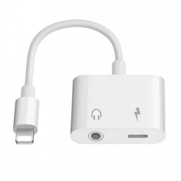 https://compmarket.hu/products/206/206429/platinet-pmma9826-smartphone-adapter-lightning-to-aux-with-charging-white_3.jpg