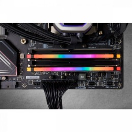 https://compmarket.hu/products/163/163663/corsair-16gb-ddr4-3200mhz-kit-2x8gb-vengeance-rgb-pro-black_5.jpg