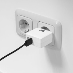 https://compmarket.hu/products/189/189768/act-ac2125-2-port-usb-charger-30w-including-1-quick-charge-3.0-port-white_2.jpg