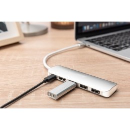 https://compmarket.hu/products/138/138607/digitus-da-70242-1-usb-type-c-4-port-hub-usb-3.0-pd_3.jpg