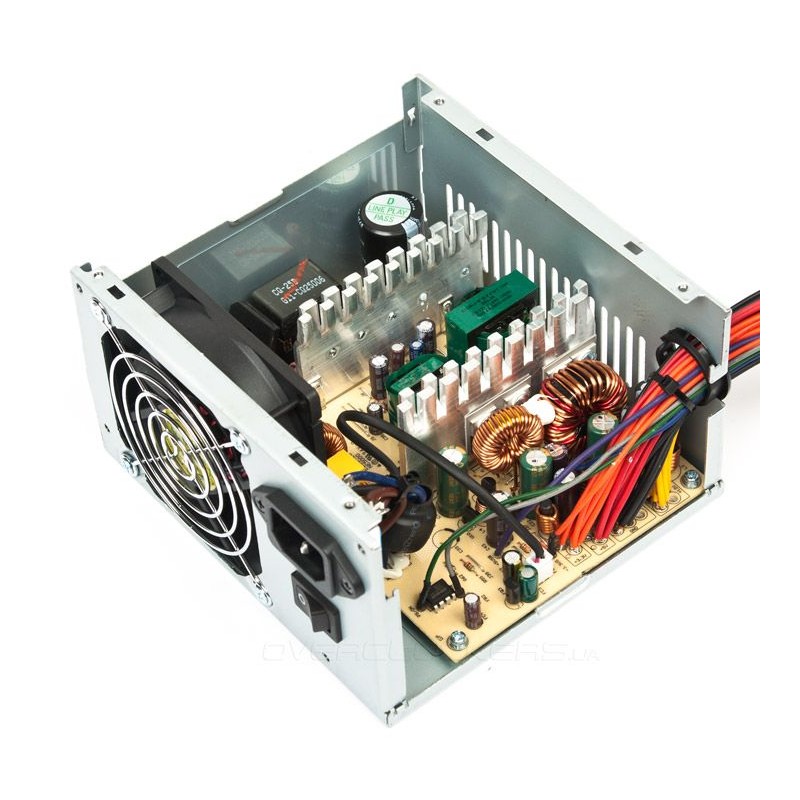 https://compmarket.hu/products/124/124782/chieftec-smart-400w-8cm-oem_3.jpg