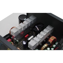https://compmarket.hu/products/241/241085/deepcool-400w-80-pf400_7.jpg
