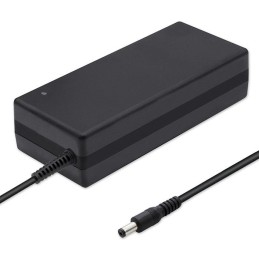 https://compmarket.hu/products/255/255543/qoltec-charger-for-e-bike-electric-scooter-black_5.jpg