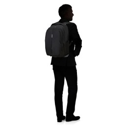 https://compmarket.hu/products/279/279347/samsonite-guardit-3.0-laptop-backpack-with-wheels-15-6-black_8.jpg