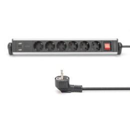 Digitus Hálózati Elosztó Kapcsolóval 6DIN, 3xUSB 1,5m Black