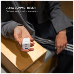 FIXED Mini 2x USB-C, USB-A GaN töltő adapter 65W, fehér