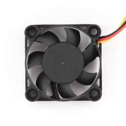 https://compmarket.hu/products/189/189325/gembird-d40sm-12a-40mm-sleeve-bearing-cooling-fan-12v-black_2.jpg