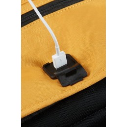 https://compmarket.hu/products/145/145301/samsonite-securipak-m-anti-theft-laptop-backpack-15-6-sunset-yellow_7.jpg