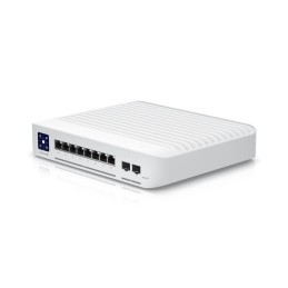 https://compmarket.hu/products/230/230786/ubiquiti-unifi-usw-pro-8-poe-gigabit-poe-switch_2.jpg