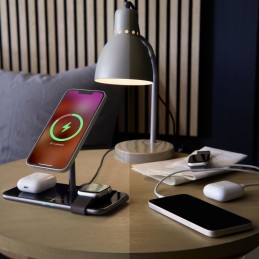 https://compmarket.hu/products/213/213376/intenso-mb13-3in1-magnetic-wireless-charger-black_6.jpg