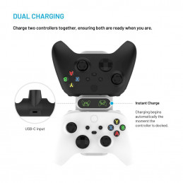 FIXED Kettős töltőállomás Xbox Series S, X kontrollerhez és One vezeték nélküli vezérlőkhöz, fehér