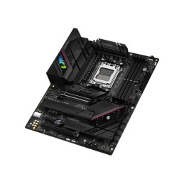 https://compmarket.hu/products/197/197457/asus-rog-strix-b650e-f-gaming-wifi_5.jpg