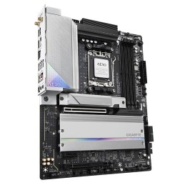 https://compmarket.hu/products/229/229572/gigabyte-b650-aero-g_4.jpg