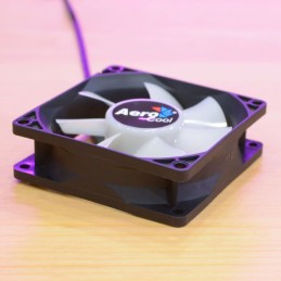 https://compmarket.hu/products/203/203211/aerocool-frost-8-frgb-fan_5.jpg