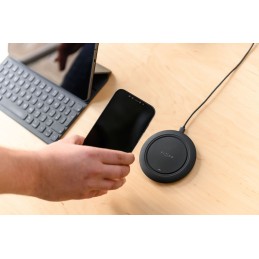 https://compmarket.hu/products/172/172863/fixed-pad-for-wireless-charging-black_6.jpg